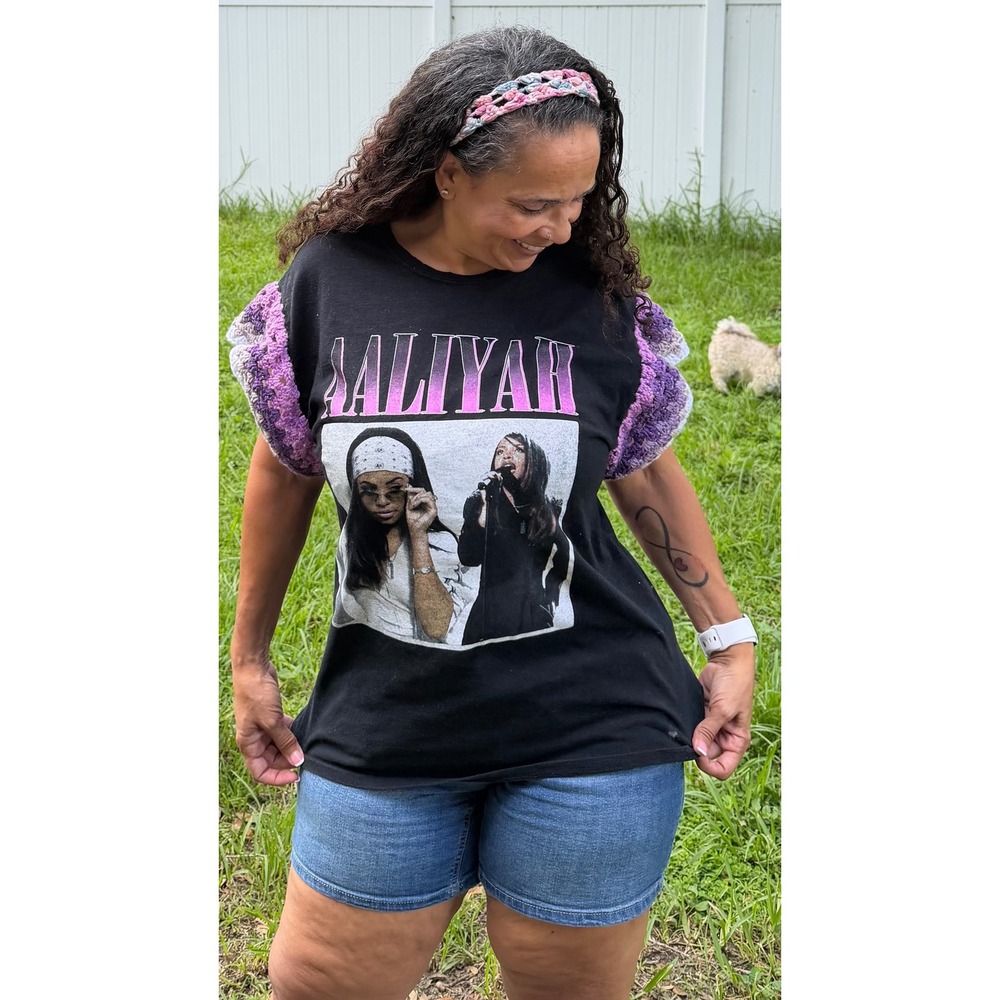 Handmade One-of-a-Kind‎ Crochet Sleeve Aaliyah Tee